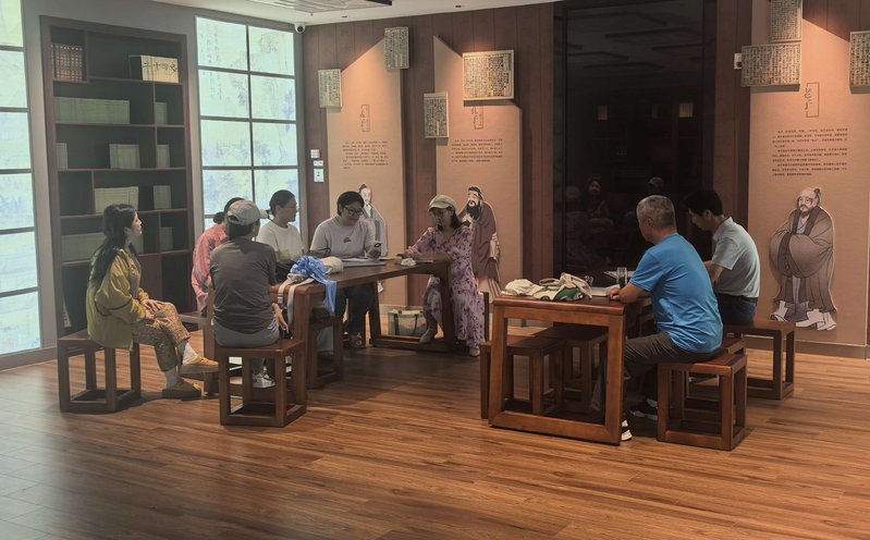 语文教研室召开本科课程教学标准...